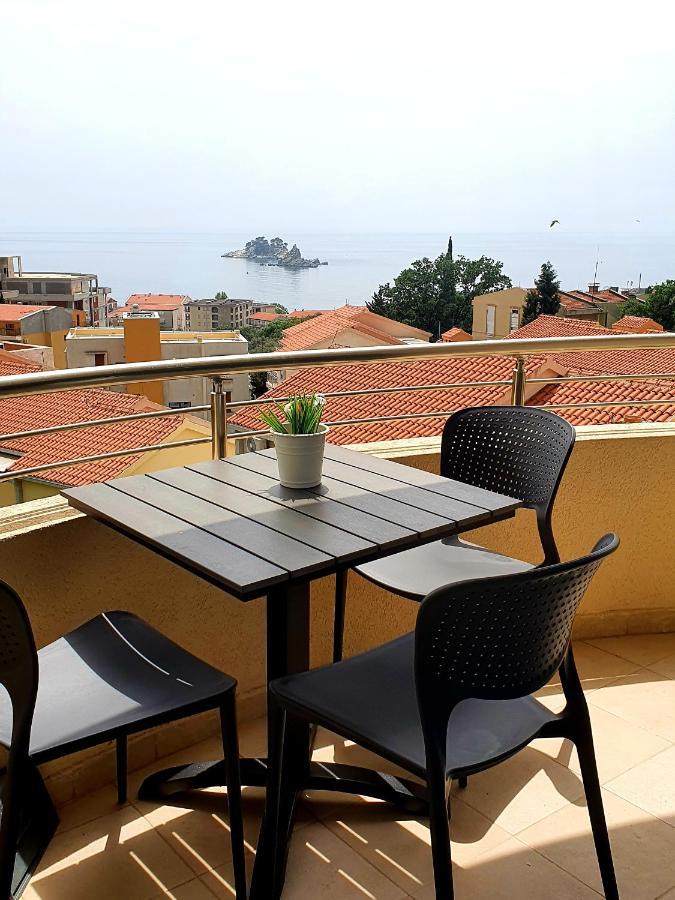 Anja & Ogo Apartments Sea View & Pool Petrovac Exterior photo