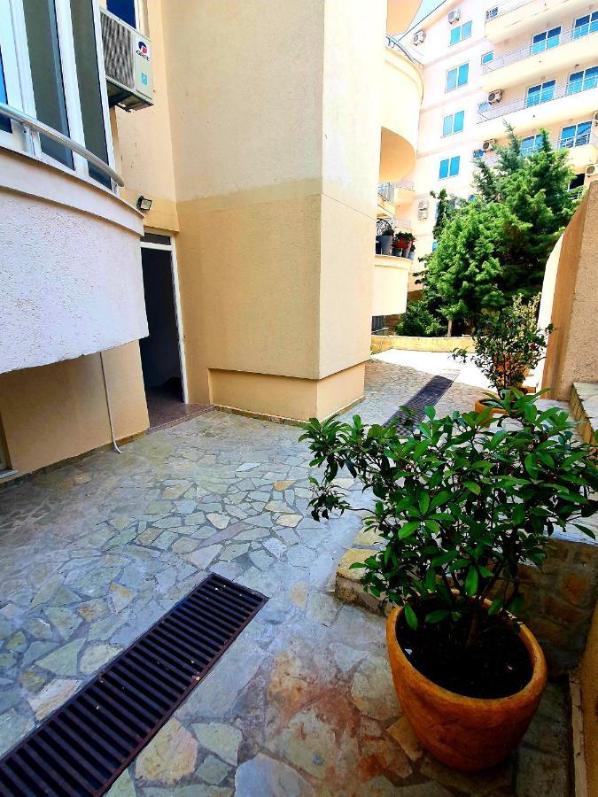 Anja & Ogo Apartments Sea View & Pool Petrovac Exterior photo
